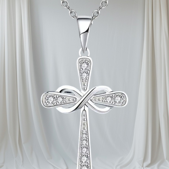 NEW Elegant Silver Cross Pendant Necklace - Picture 1 of 2